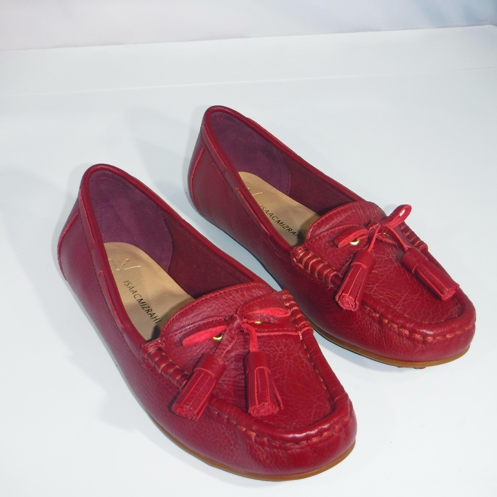 Isaac Mizrahi Red  Flats with Tassels  size 6W.
